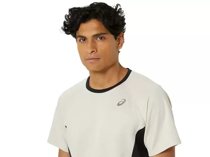 ACTIBREEZE KNIT KORTÄRM TOPP ACTIBREEZE KNIT KORTÄRM TOPP