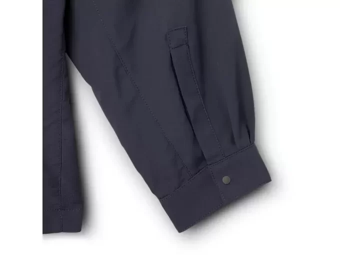 AVTAGBAR SKJORTAJACKA