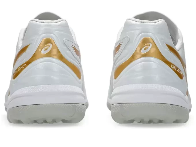 DS LIGHT CLUB TF BRED DS LIGHT CLUB TF BRED