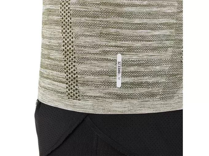 SÖMLÖS KORTÄRM TOPP FÖR KVINNOR