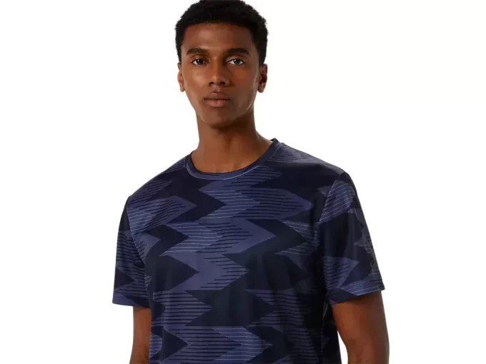 SÄSONGENS ALL OVER TRYCK KORTÄRM TOP SÄSONGENS ALL OVER TRYCK KORTÄRM TOP