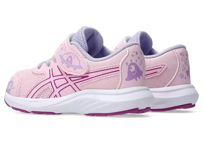 TÄVLA 9 SMÅBARN STORLEK SKOLANGÅRD