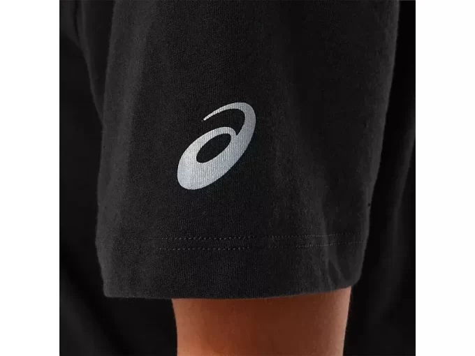 UNISEX ASICS SMSB 1977 RUN CLUB KORTÄRM TEE UNISEX ASICS SMSB 1977 RUN CLUB KORTÄRM TEE